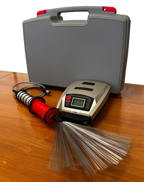 Импульсный электроискровой дефектоскоп ИСКРА-30